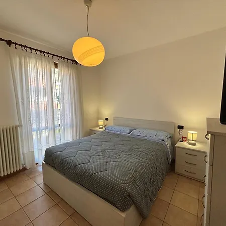 Apartment With Parking - Larihome A50 Dongo