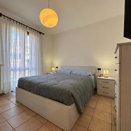 With Parking - Larihome A50 Apartment *
